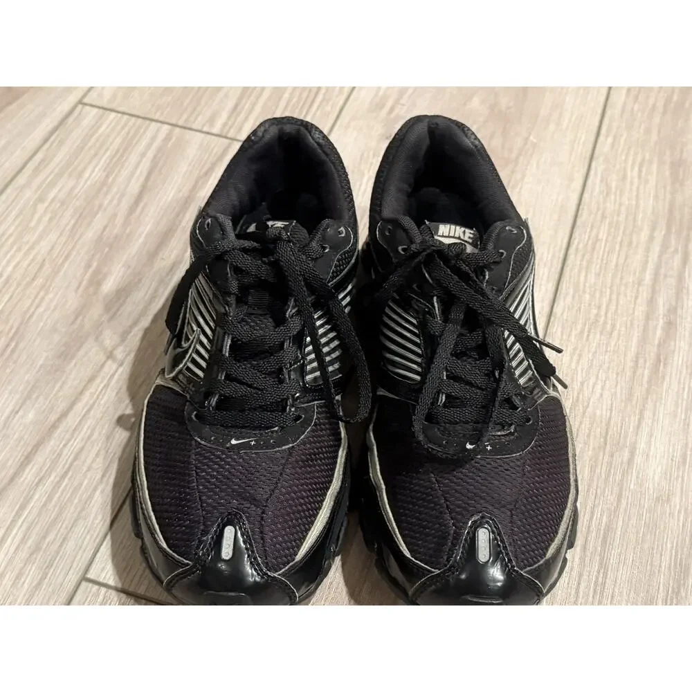 Nike Shox Turbo 11 Black Metallic Silver Running Shoes 8.5 Rare Y2K Vintage